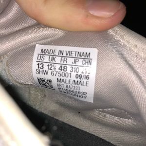 Nike NMD XR1 “White Duck Camo” size 13